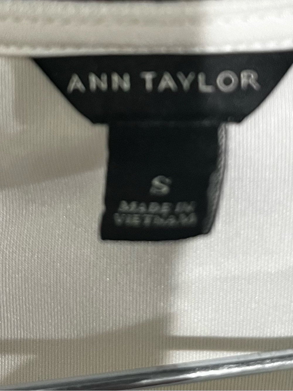 Ann Taylor White Men's Dress Shirt - Classic Button-Up